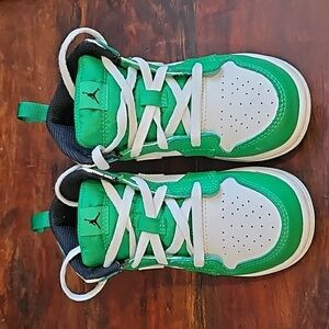 GENTLY WORN! Jordan 1 Mid (Lucky Green) AIR JORDAN